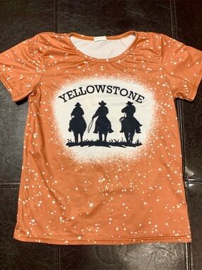 🌈6/$10 Western Yellowstone Bleach Splatter T-Shirt
